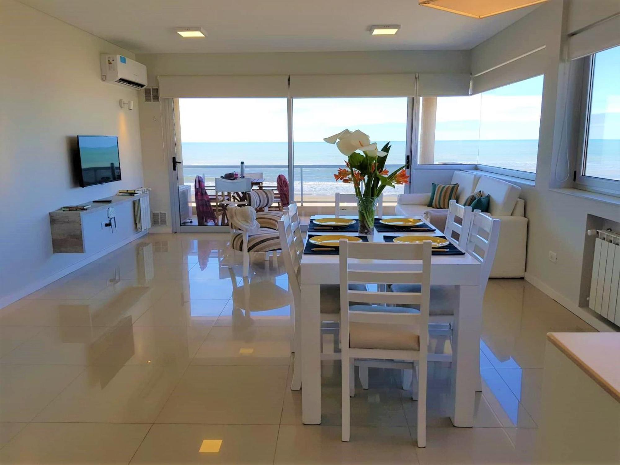 Hotel Tejas Rojas Villa Gesell Εξωτερικό φωτογραφία