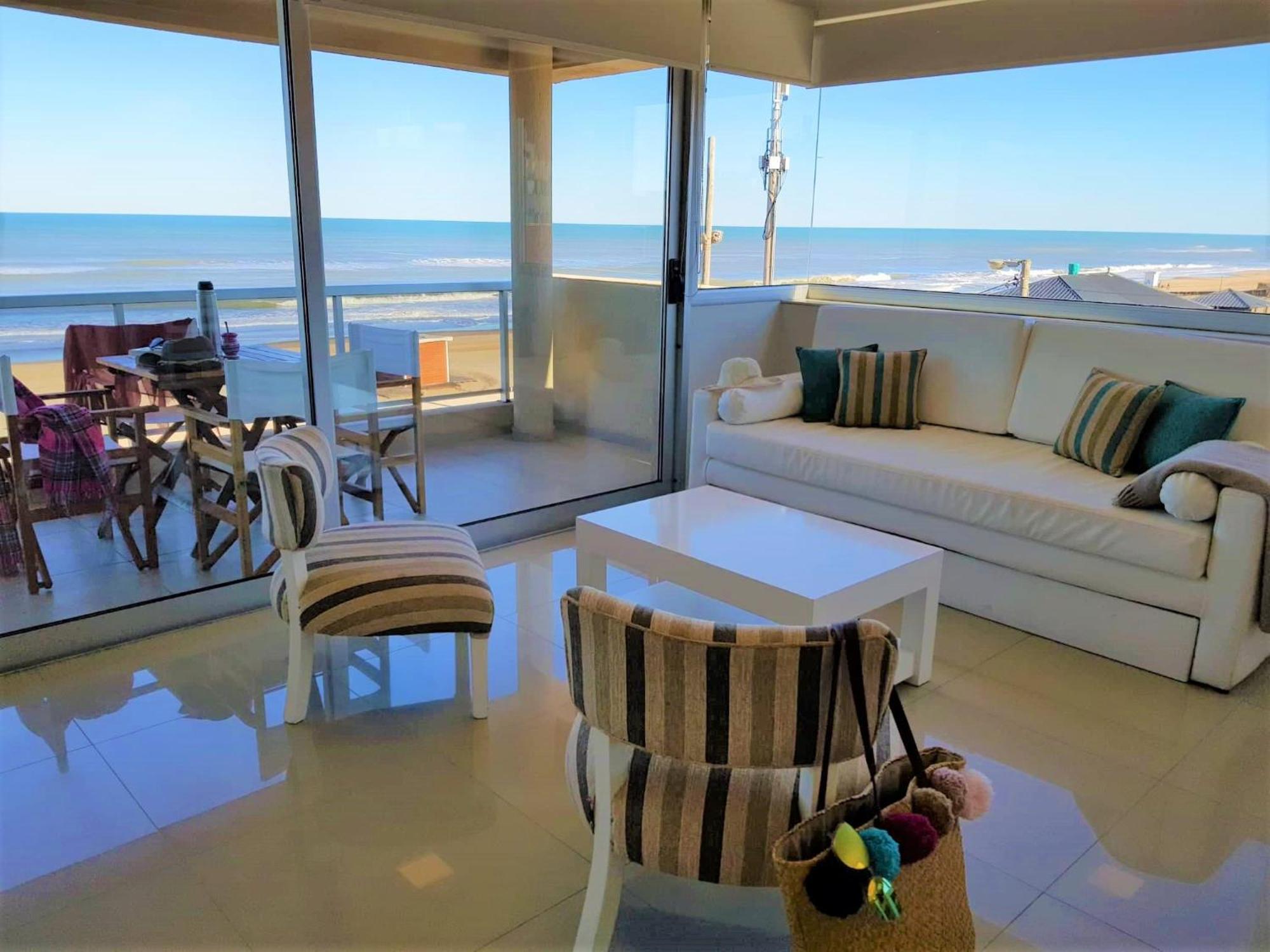 Hotel Tejas Rojas Villa Gesell Εξωτερικό φωτογραφία
