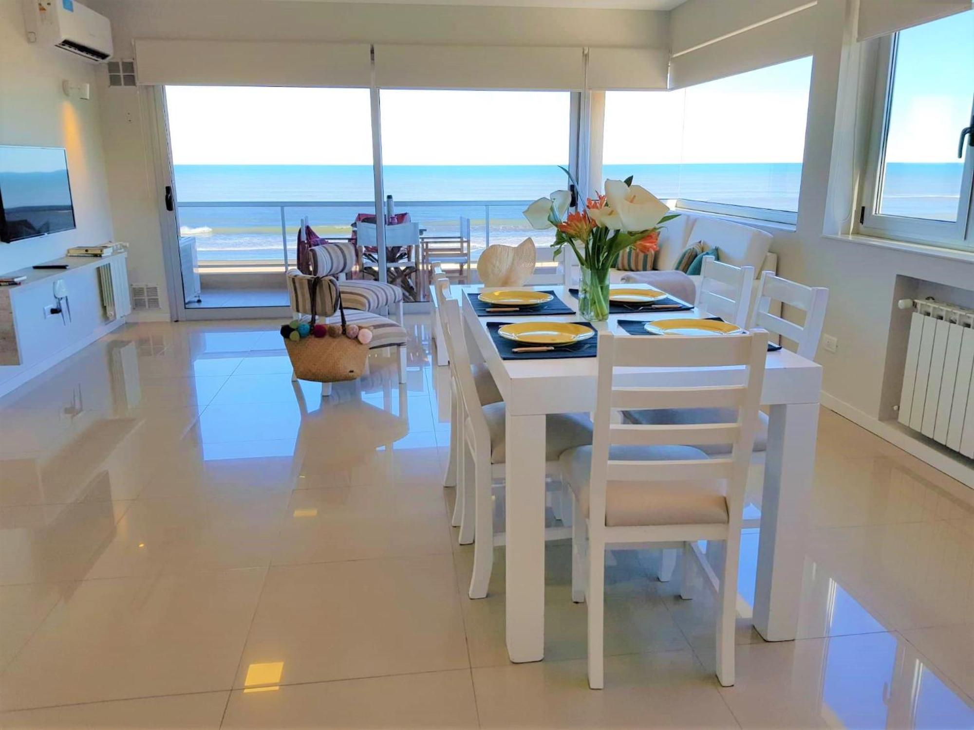 Hotel Tejas Rojas Villa Gesell Εξωτερικό φωτογραφία