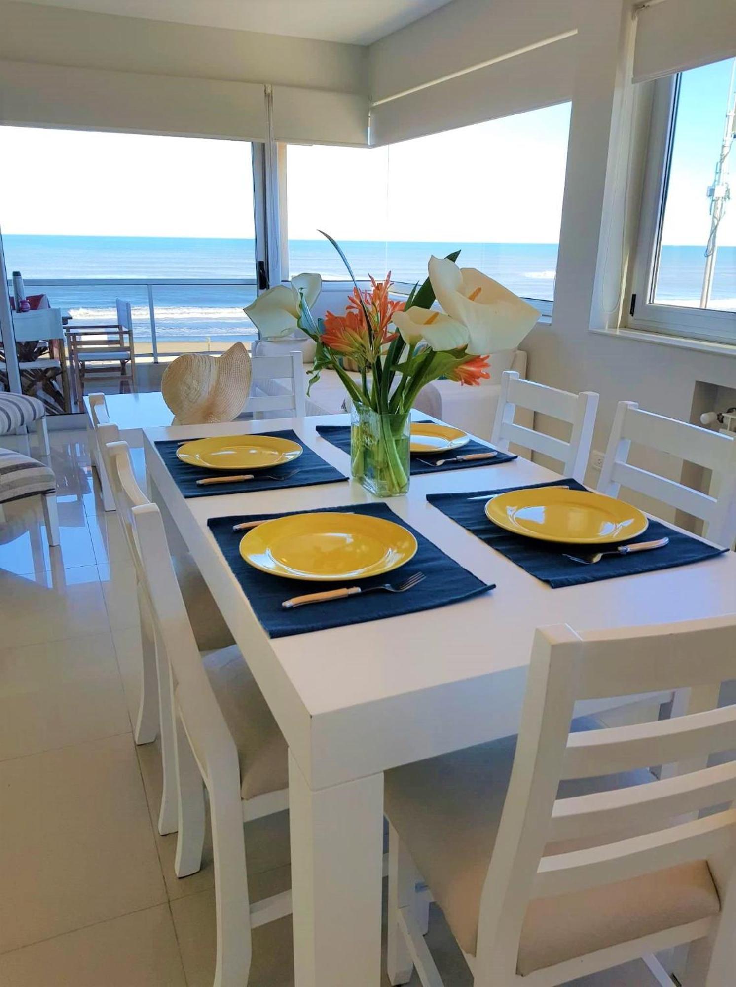 Hotel Tejas Rojas Villa Gesell Εξωτερικό φωτογραφία