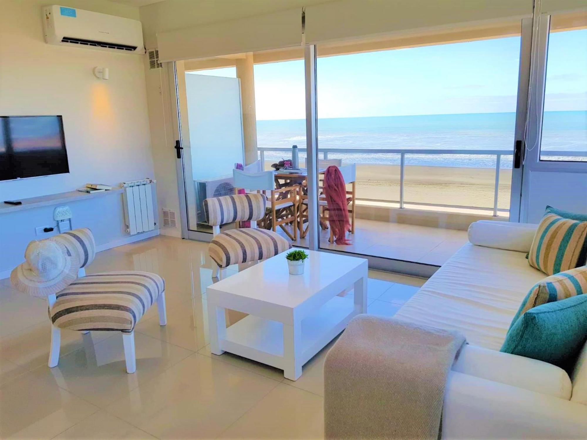 Hotel Tejas Rojas Villa Gesell Εξωτερικό φωτογραφία