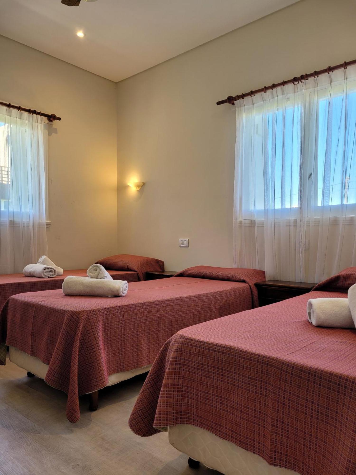 Hotel Tejas Rojas Villa Gesell Εξωτερικό φωτογραφία