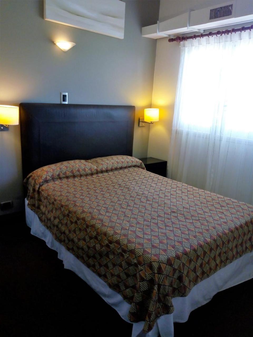 Hotel Tejas Rojas Villa Gesell Εξωτερικό φωτογραφία